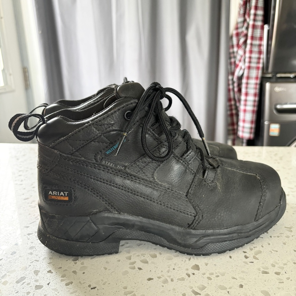 Ariat Steel Toe Black Work Boots Women’s Size 7